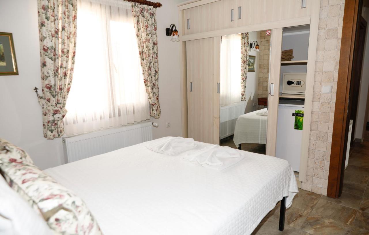 Villa Lotus Butik Otel Seferihisar Exteriör bild