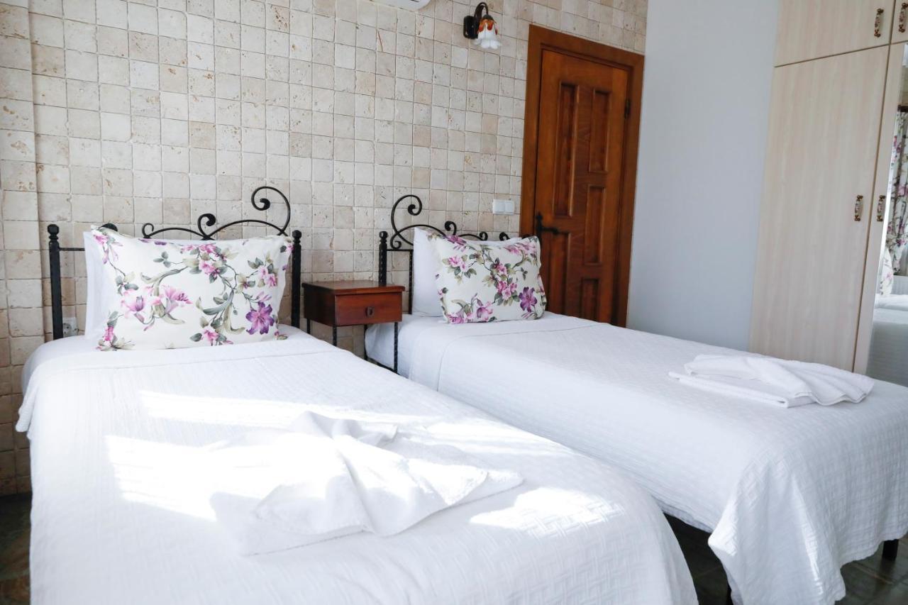 Villa Lotus Butik Otel Seferihisar Exteriör bild
